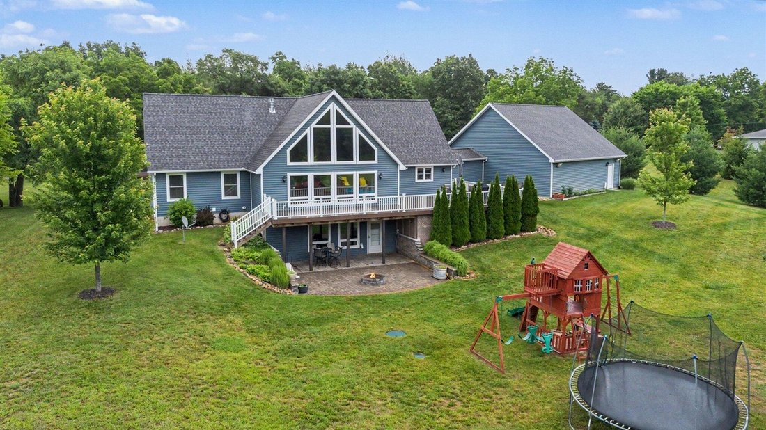 House in Dowagiac, Michigan, United States 2 - 18308628