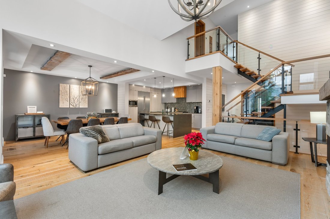 Condo in Mont-Tremblant, Quebec, Canada 3 - 16870221