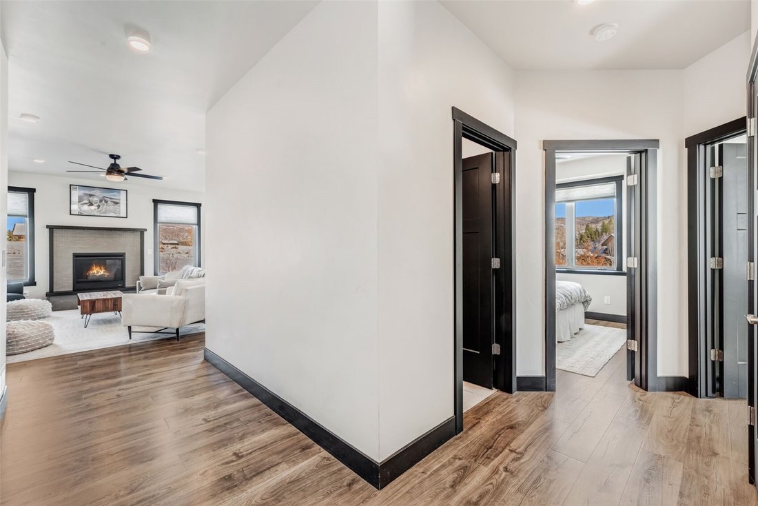 House in Oak Creek, Colorado, United States 5 - 18315210