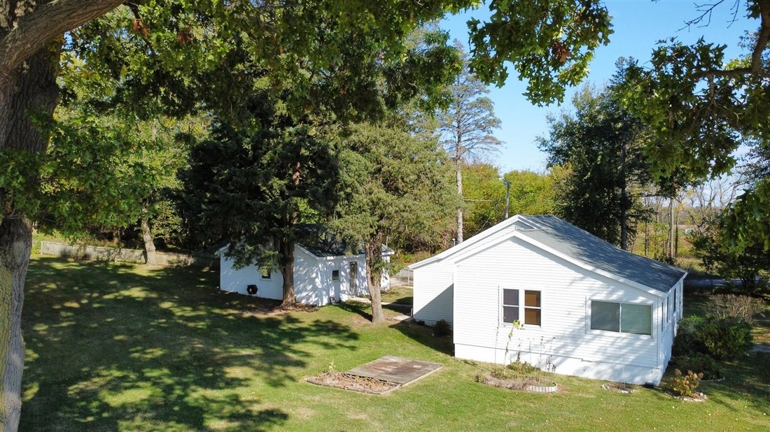 House in Paw Paw, Michigan, United States 3 - 18309585