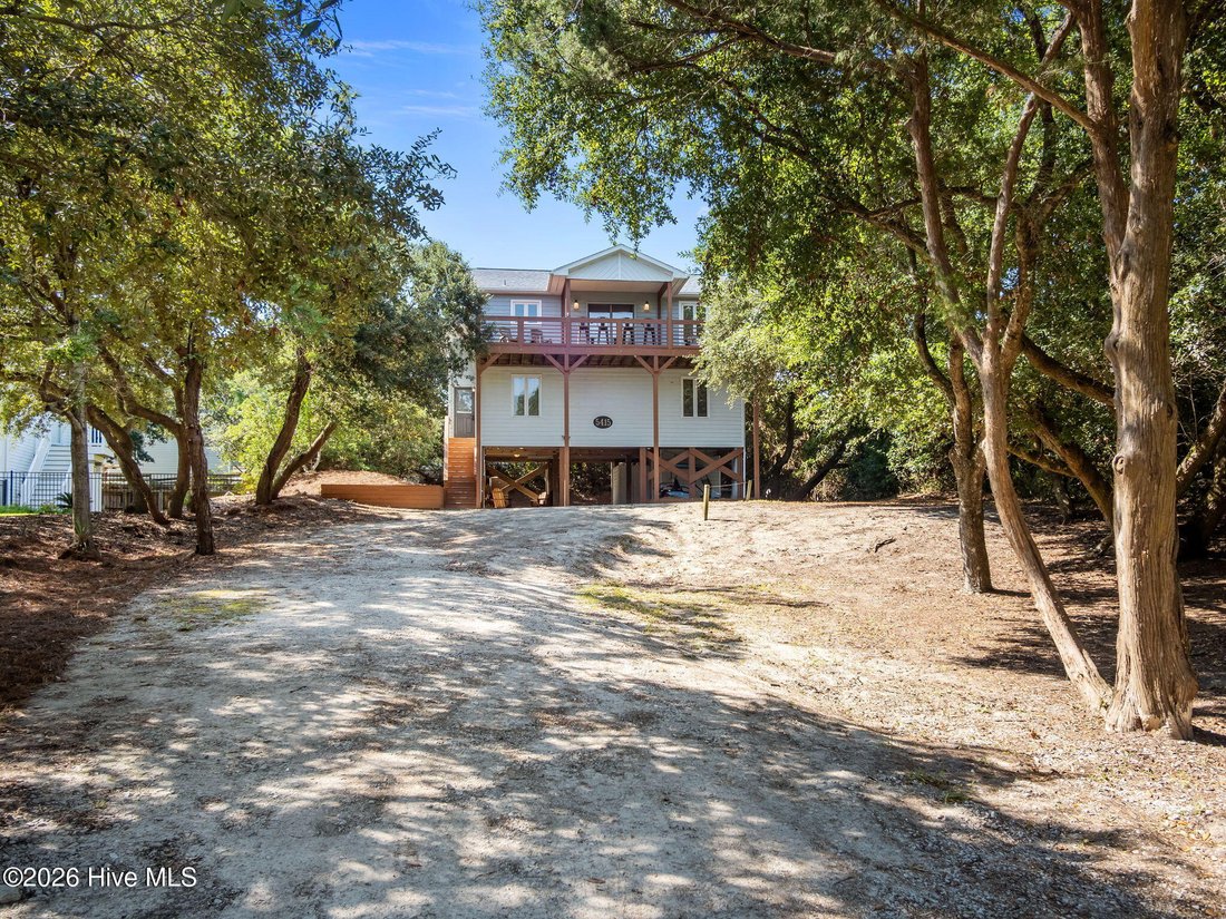 House in Emerald Isle, North Carolina, United States 3 - 18313861