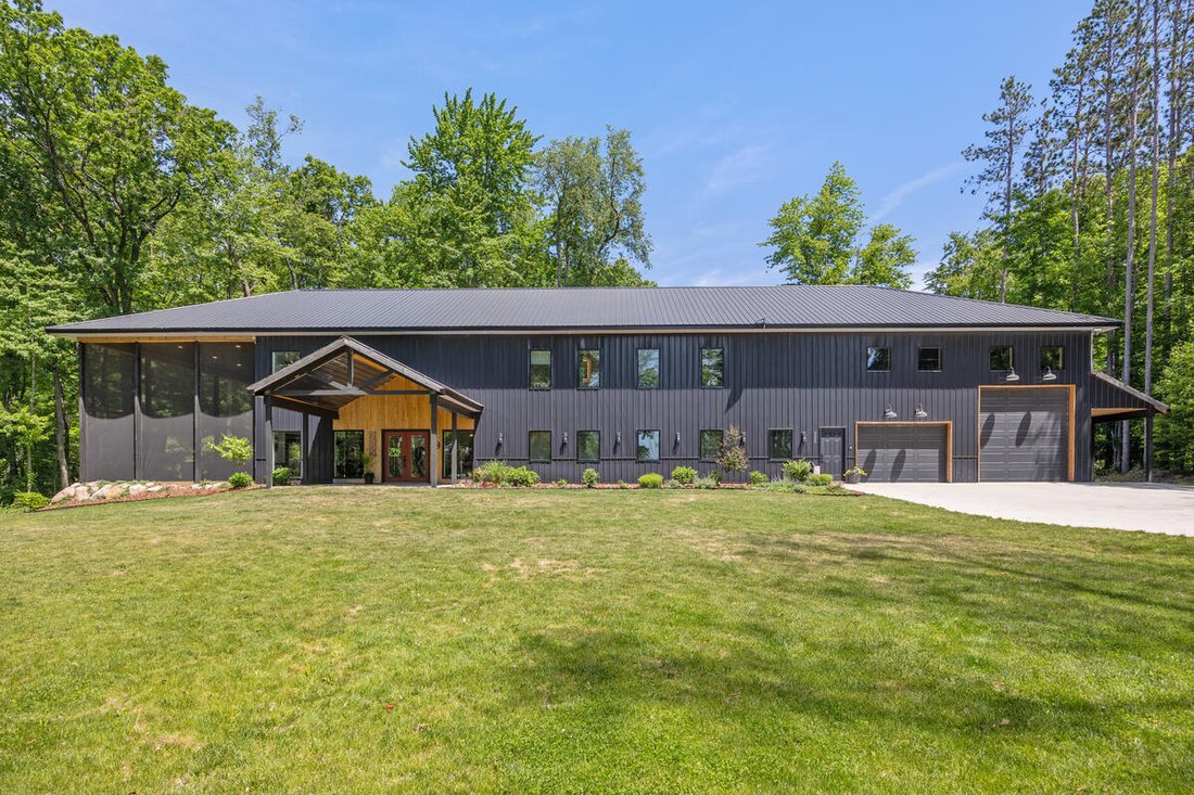 House in Rockford, Michigan, United States 1 - 18309968