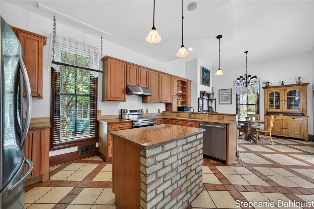 House in Roosevelt Park, Michigan, United States 4 - 18309556