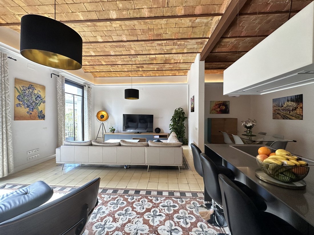 Apartment in Eixample, Barcelona, Spain 5 - 18312253