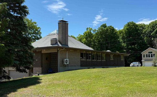 House in Houghton, Michigan, United States 1