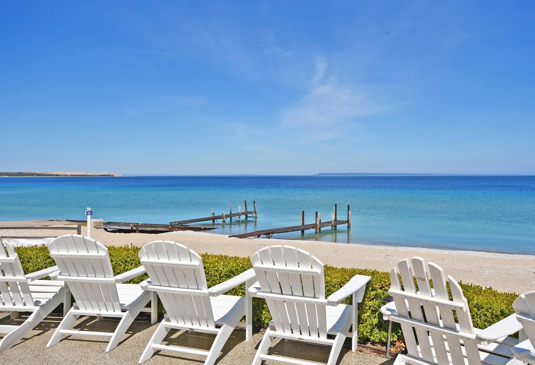 Condo in Glen Arbor, Michigan, United States 3 - 18307714