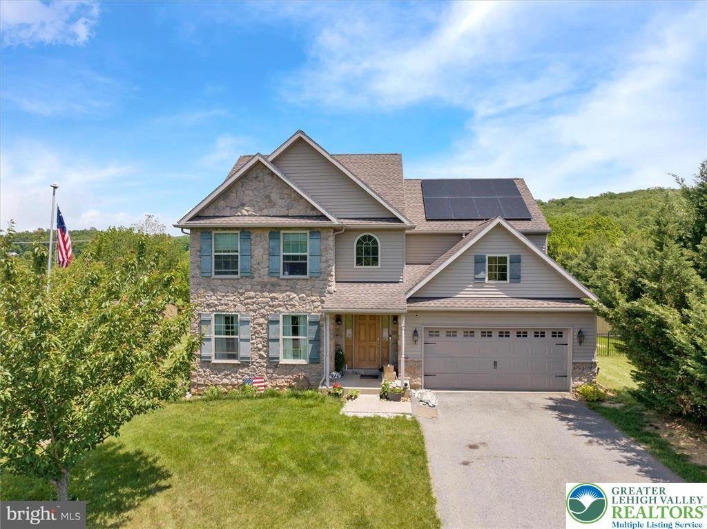 House in Mertztown, Pennsylvania, United States 2 - 18311263