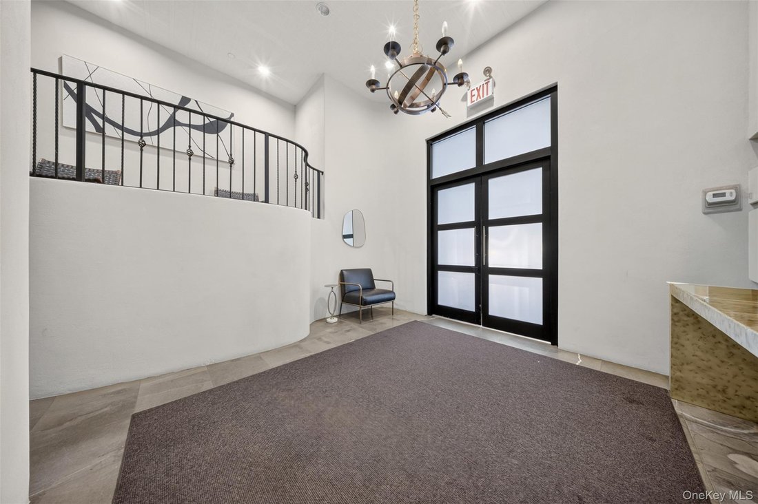 Condo in New York, New York, United States 3 - 18313165