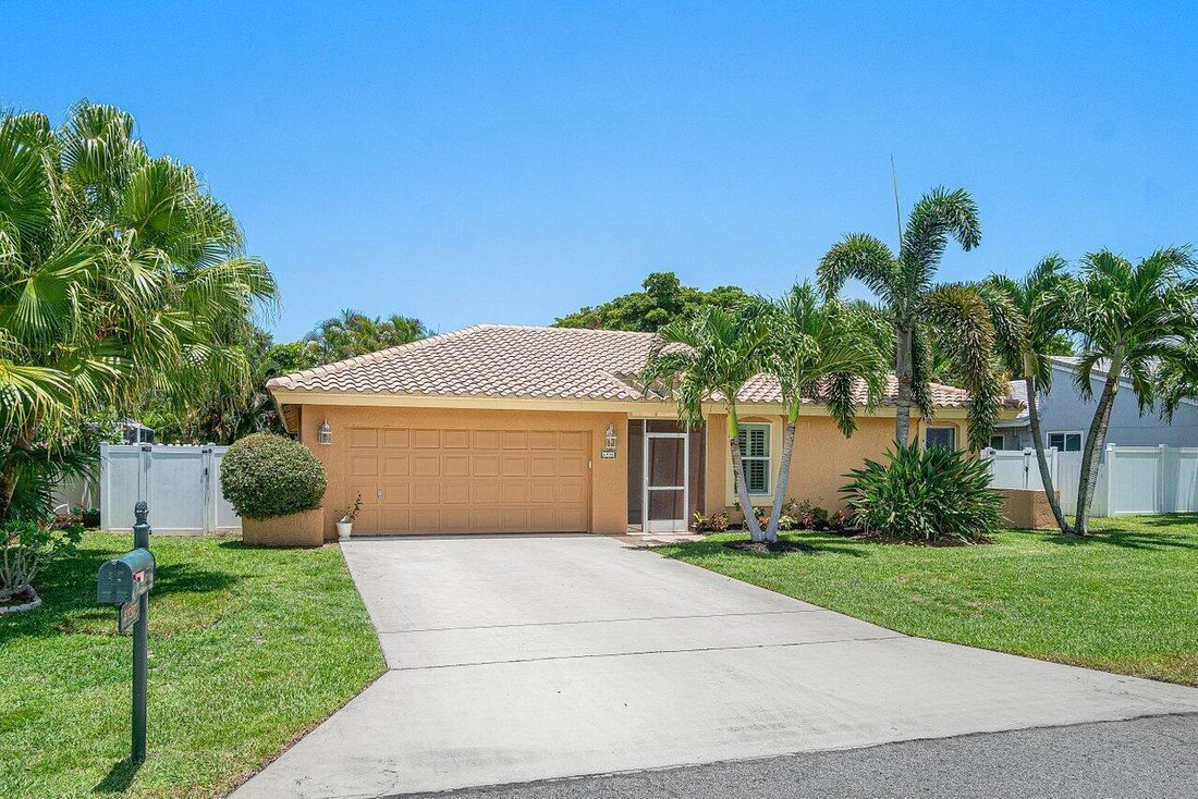 House in Boca Raton, Florida, United States 2 - 18313786