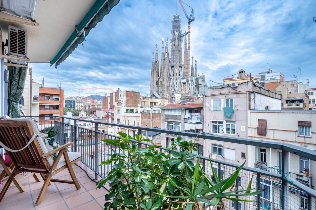 Apartment in Eixample, Barcelona, Spain 1 - 18314150