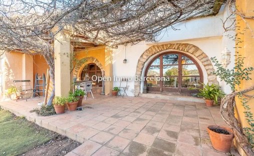 Finca à Begues, Catalogne, Espagne 1