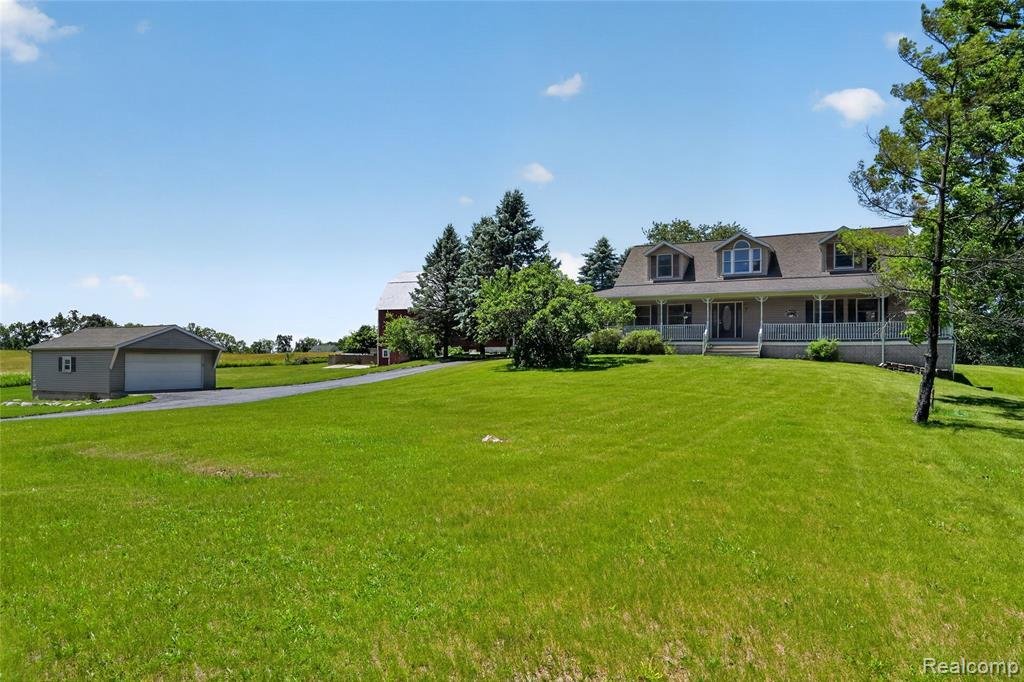 House in Grass Lake Charter Township, Michigan, United States 3 - 18309194