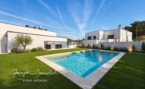 House in Calafell (District), Calafell, Spain 1