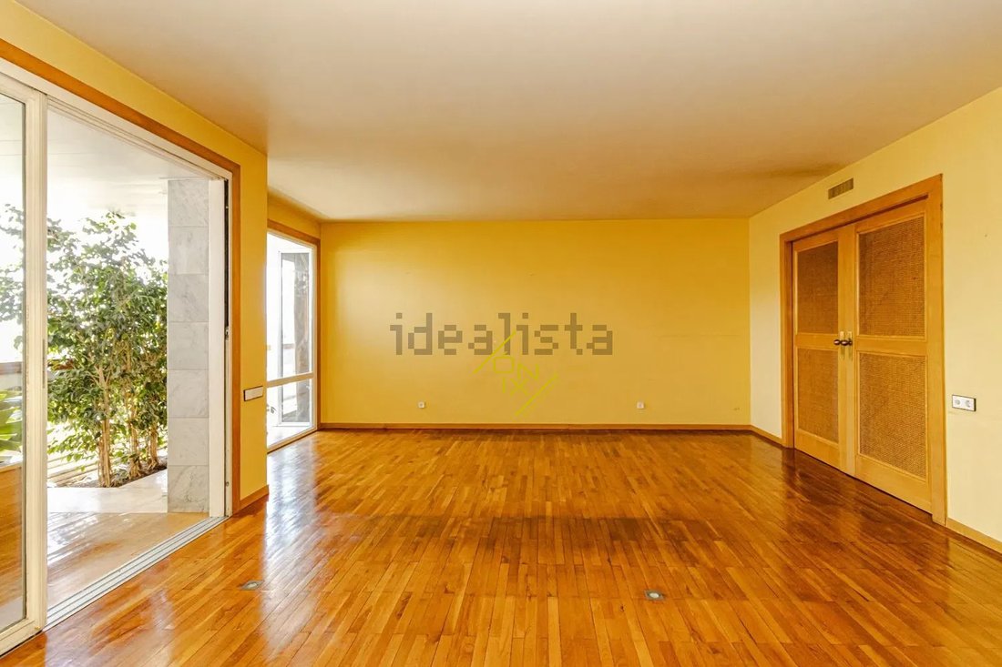 Apartment in Les Corts, Barcelona, Spain 4 - 18312844