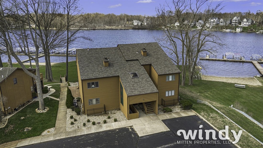 Condo in Watervliet, Michigan, United States 1 - 18309384