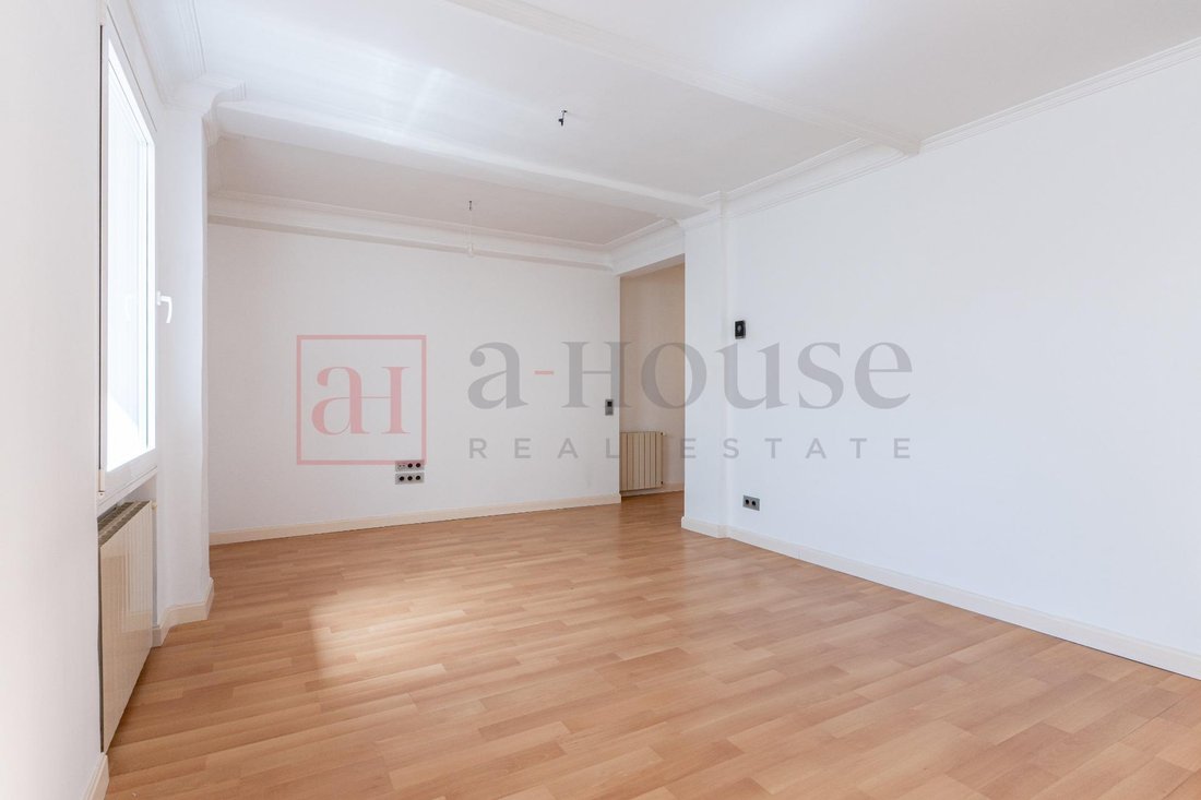 Apartment in Retiro, Madrid, Spain 3 - 18312995