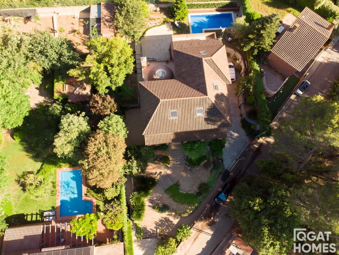 Villa in Sant Cugat del Valles, Catalonia, Spain 3 - 18313514