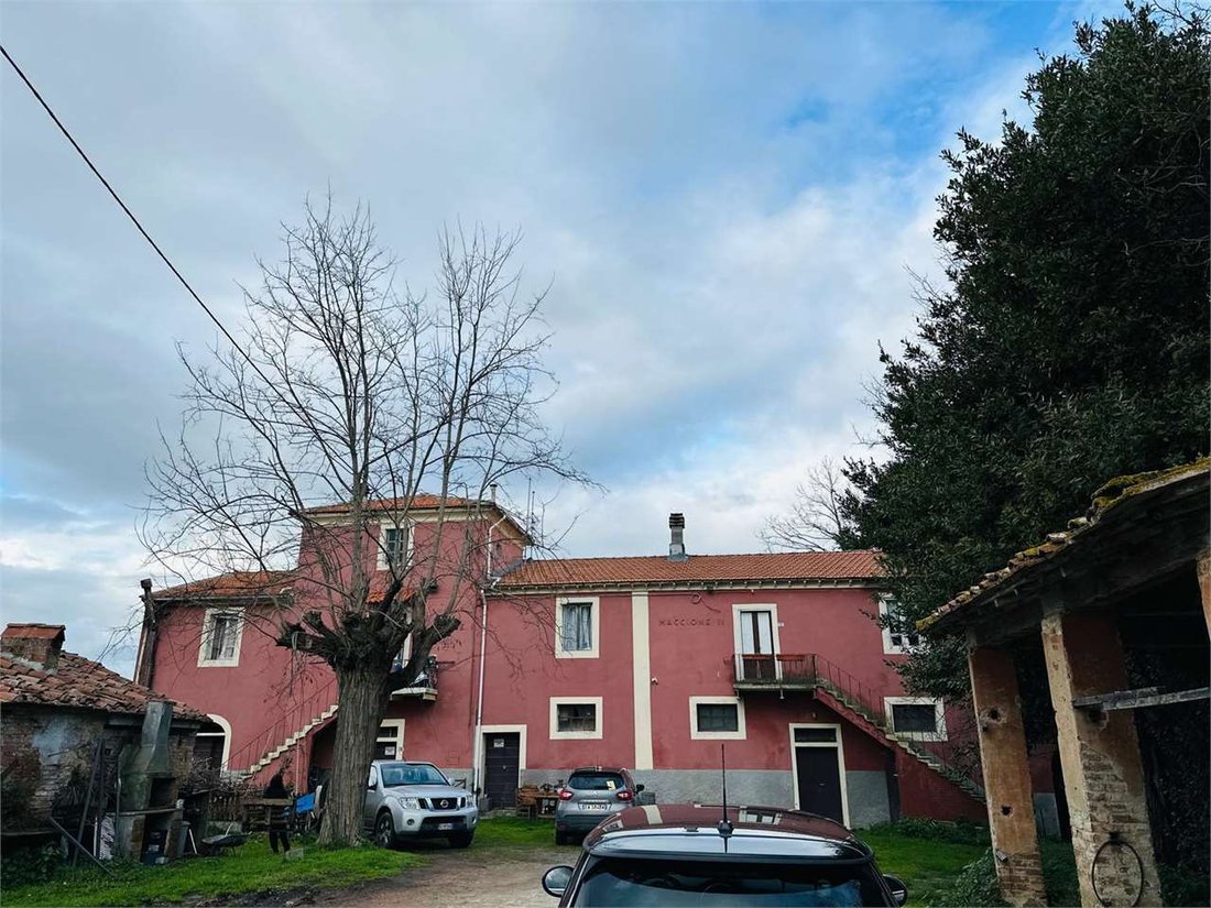 Estate in Porta a Lucca, Pisa, Tuscany 2 - 18313745