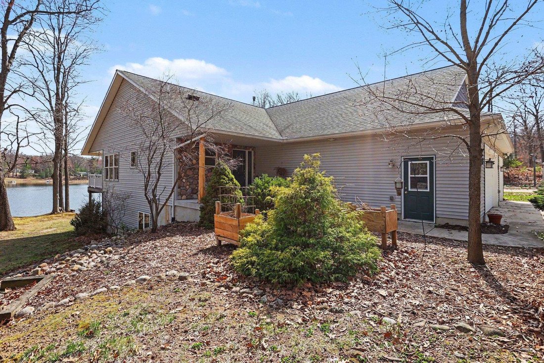 House in Prudenville, Michigan, United States 1 - 18309164