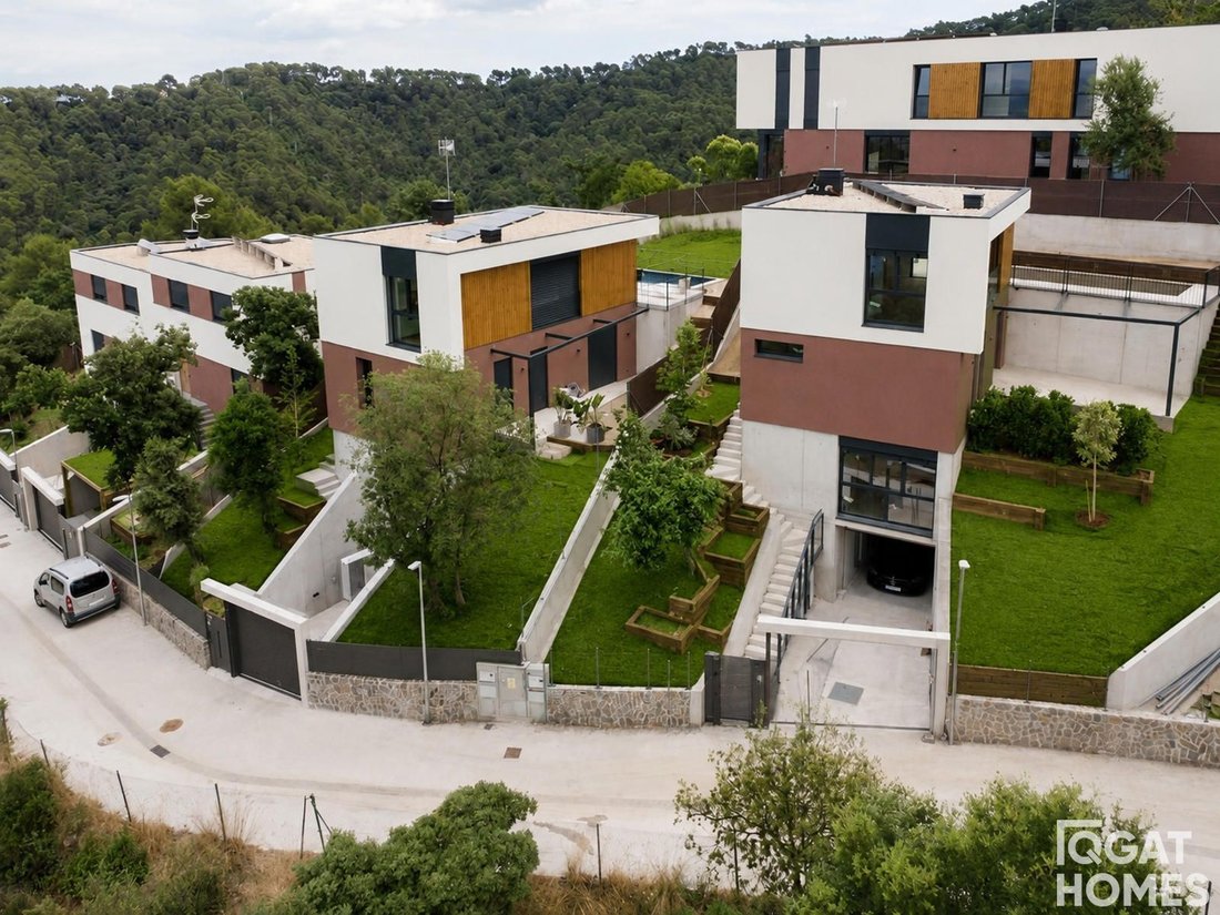 Chalet in Sant Cugat del Valles, Catalonia, Spain 4 - 18312806