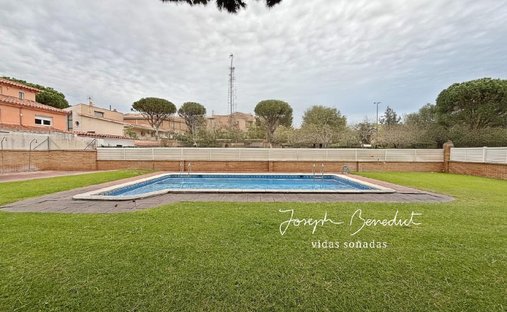 House in Castelldefels, Catalonia, Spain 1