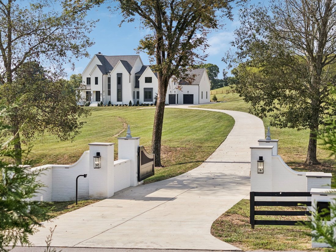 House in Arrington, Tennessee, United States 1 - 18312848