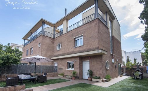 Maison à Castelldefels, Catalogne, Espagne 1