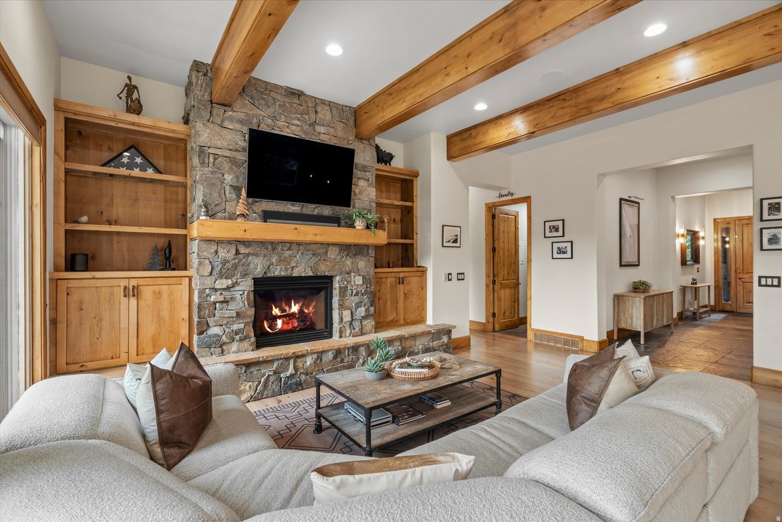 House in Eden, Utah, United States 2 - 18312871