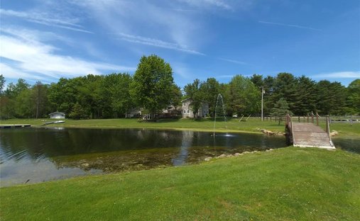 House in Dryden, Michigan, United States 1