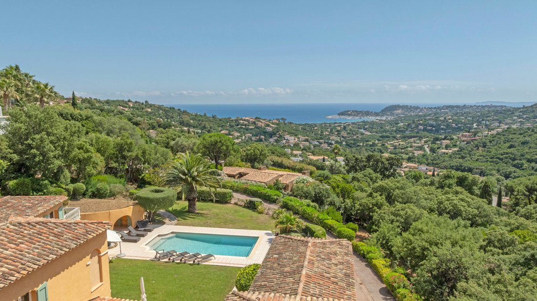 House in Sud, Cavalaire-sur-Mer, France 2 - 18314133