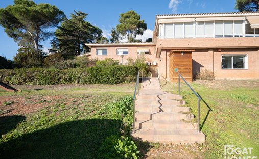 Finca in Sant Cugat del Valles, Catalonia, Spain 1