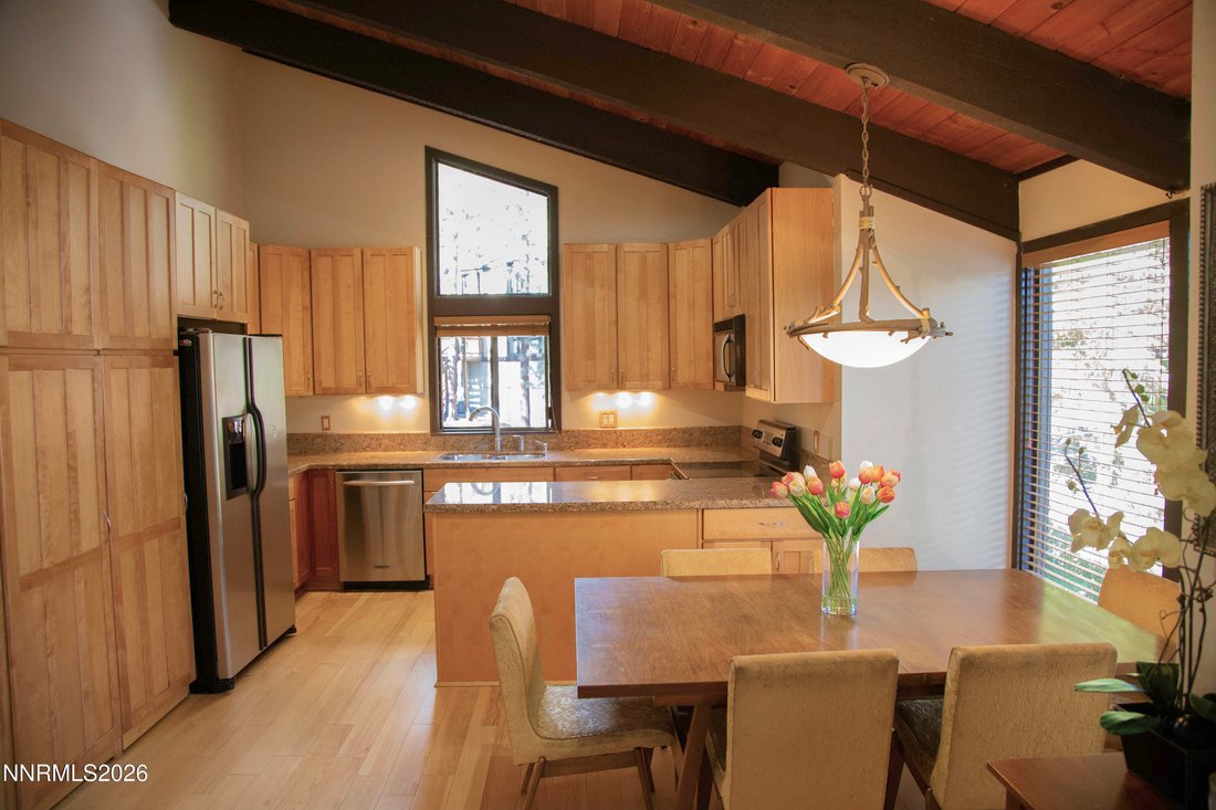 Townhouse in Glenbrook, Nevada, United States 5 - 18314153