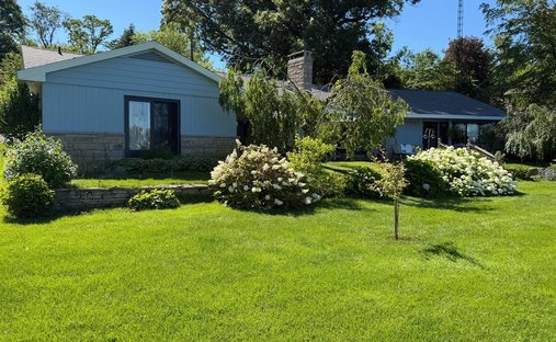 House in Dowagiac, Michigan, United States 1