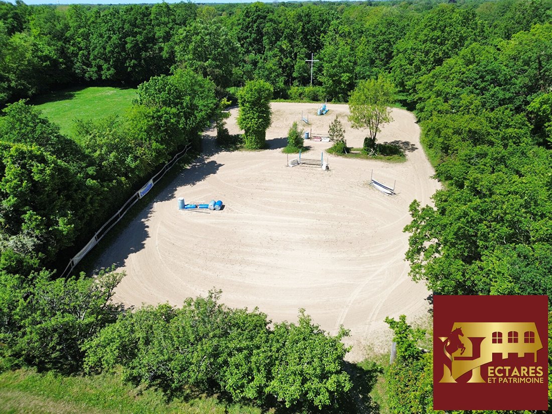 Villa in Machecoul, Machecoul-Saint-Meme, France 3 - 18314548