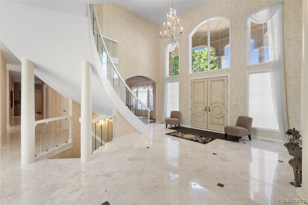 House in Grand Blanc Township, Michigan, United States 4 - 18308324