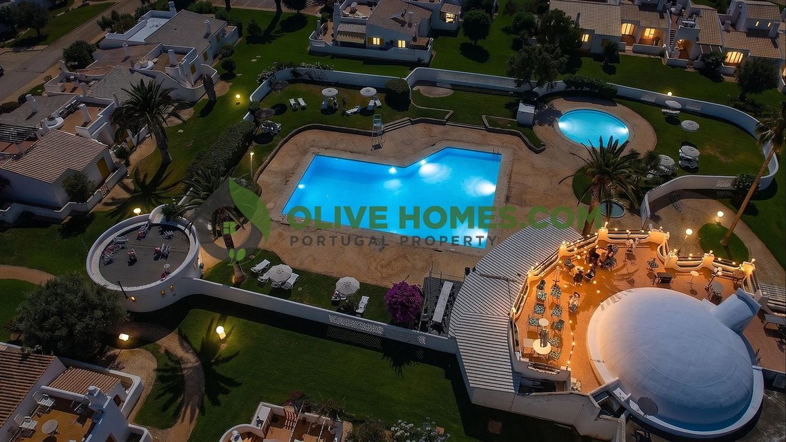 Villa in Vilamoura, Quarteira, Algarve 5 - 18283104
