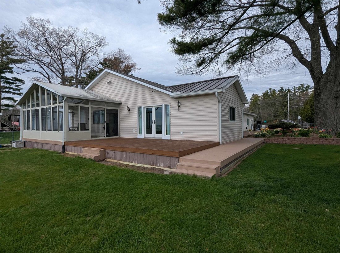 House in Au Gres, Michigan, United States 3 - 18308984