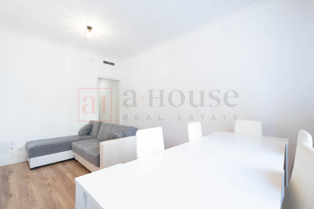 Apartment in Eixample, Barcelona, Spain 2 - 18314106