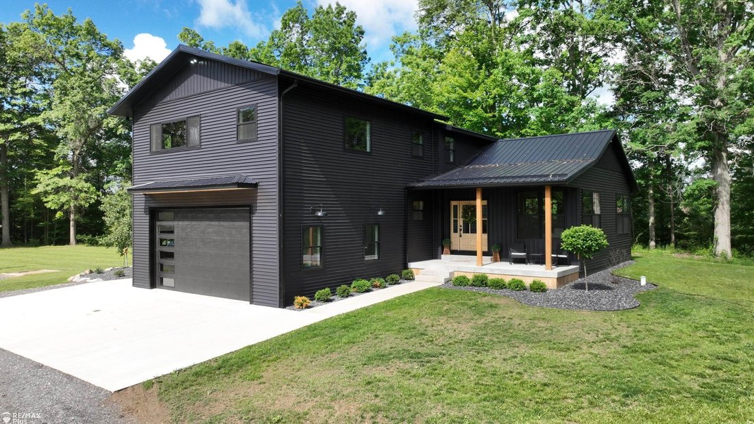 House in Columbiaville, Michigan, United States 5 - 18309740