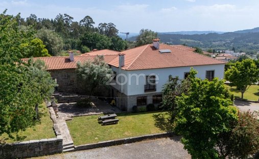 House in Aroes (Sao Romao), Braga, Portugal 1