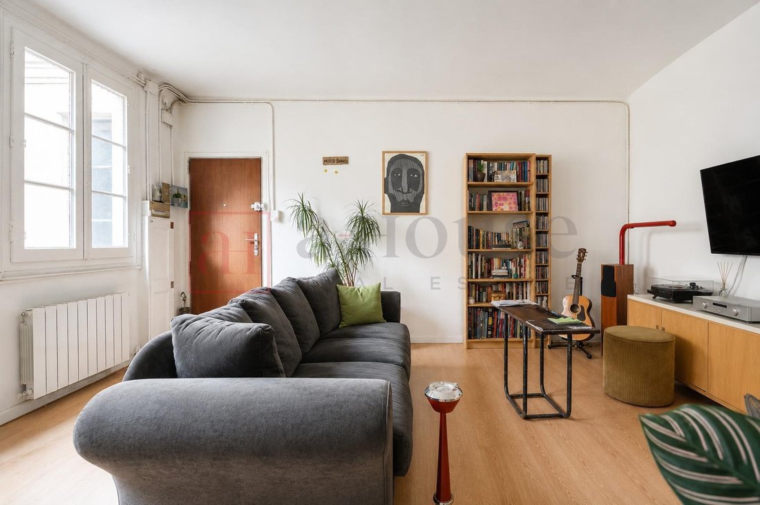 Apartment in Eixample, Barcelona, Spain 5 - 18314355