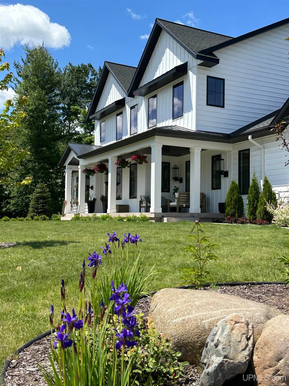House in Marquette, Michigan, United States 3 - 18309045