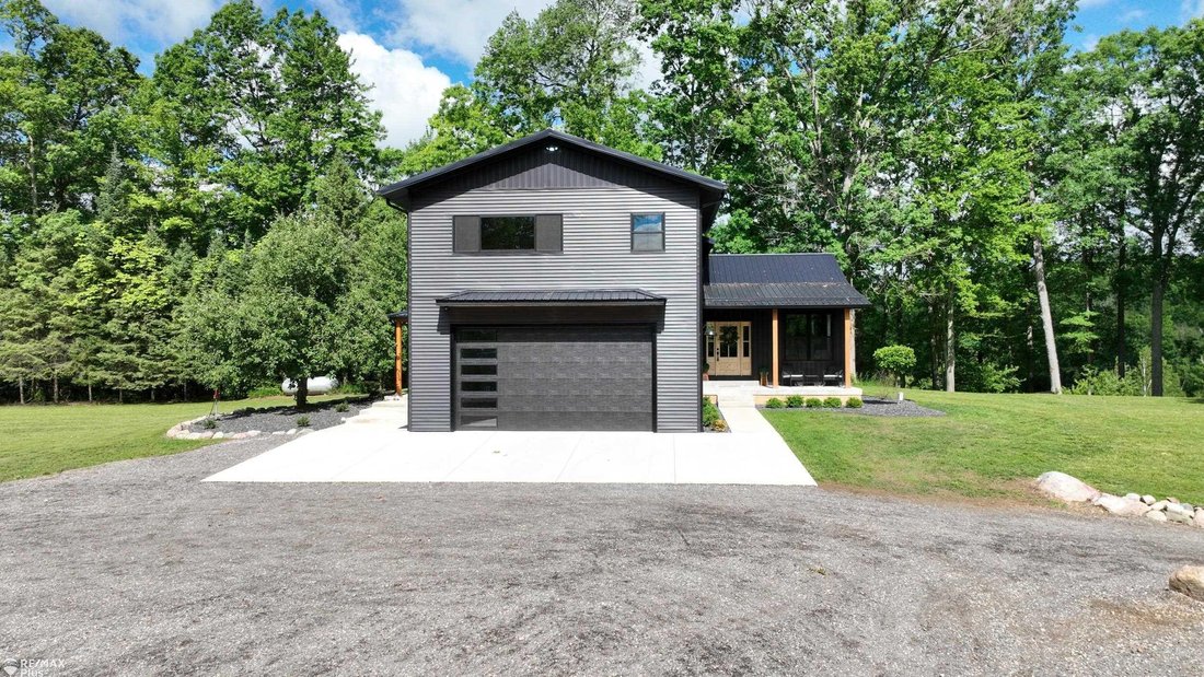 House in Columbiaville, Michigan, United States 3 - 18309740