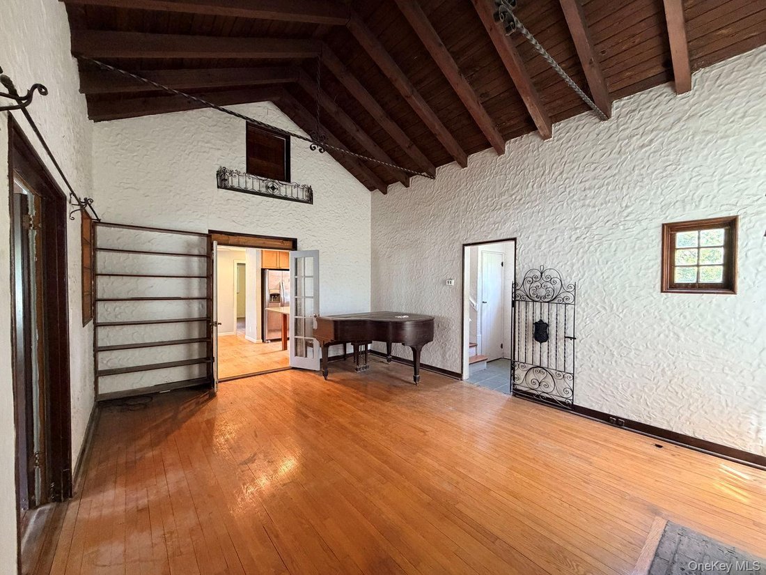 House in West Islip, New York, United States 4 - 18314127