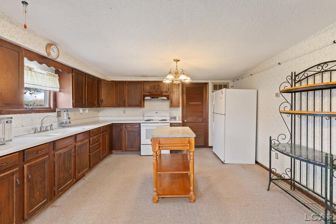 House in Manchester, Michigan, United States 4 - 18308528