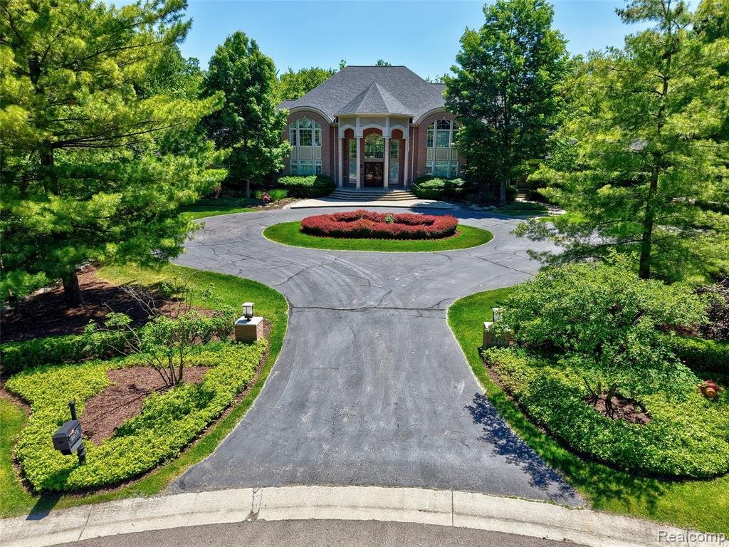 House in Grand Blanc Township, Michigan, United States 3 - 18308324