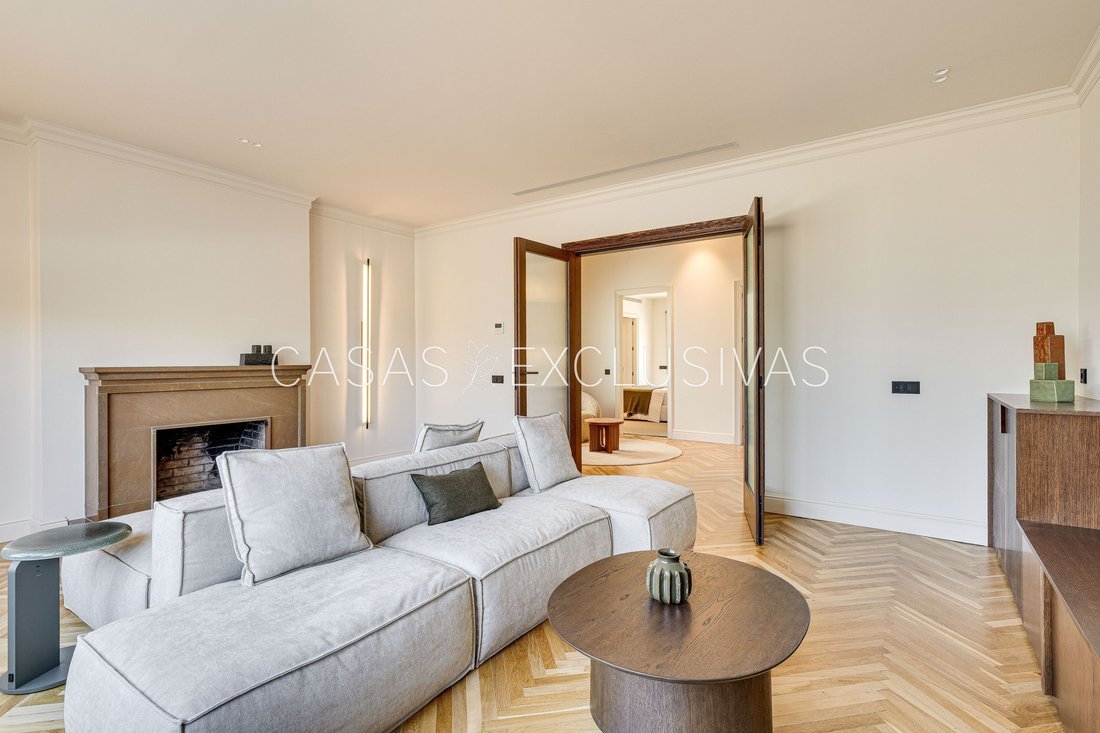 Apartment in Sarrià-Sant Gervasi, Barcelona, Spain 4 - 18311049