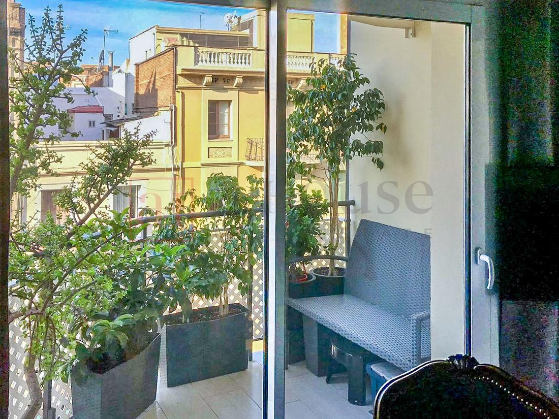 Apartment in Eixample, Barcelona, Spain 1 - 18313044