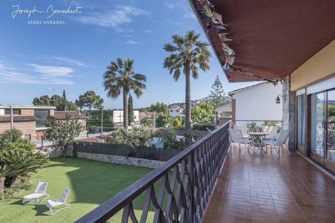House in Castelldefels, Catalonia, Spain 2 - 18312041