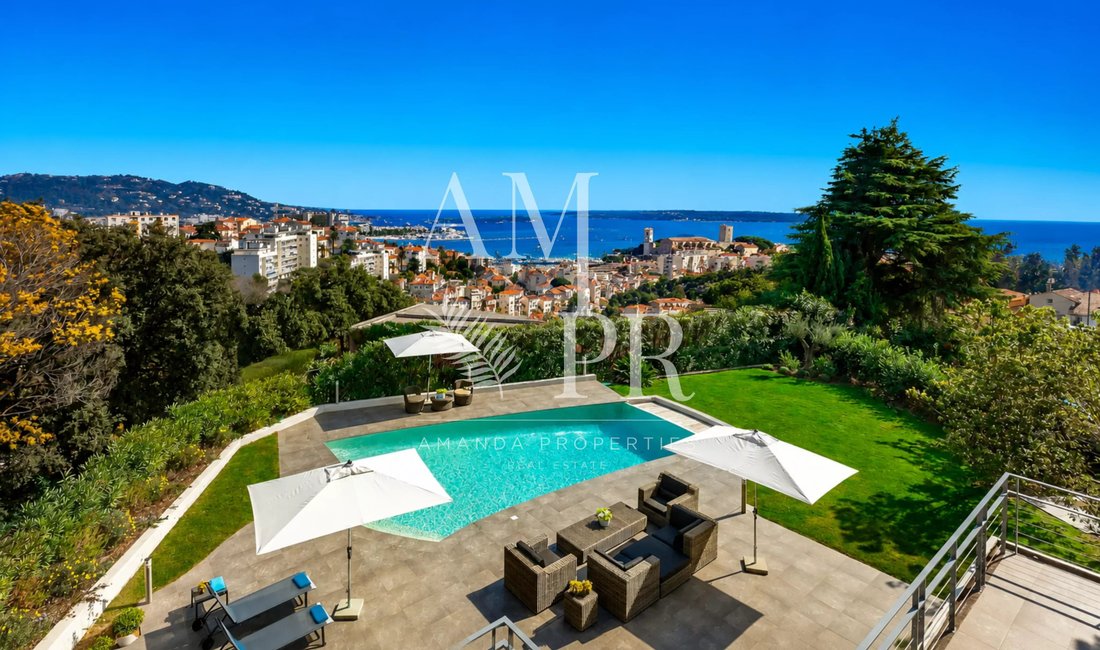 Villa in Croix des Gardes, Cannes, France 4 - 10877629
